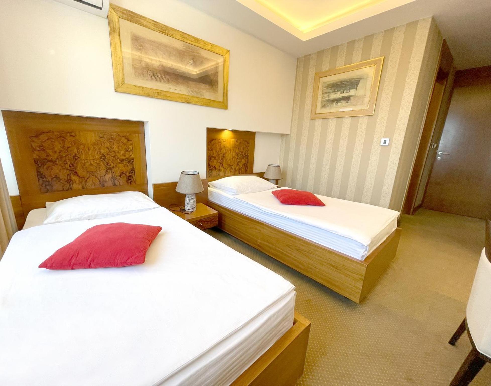 Hotel Exclusive Сараєво Екстер'єр фото