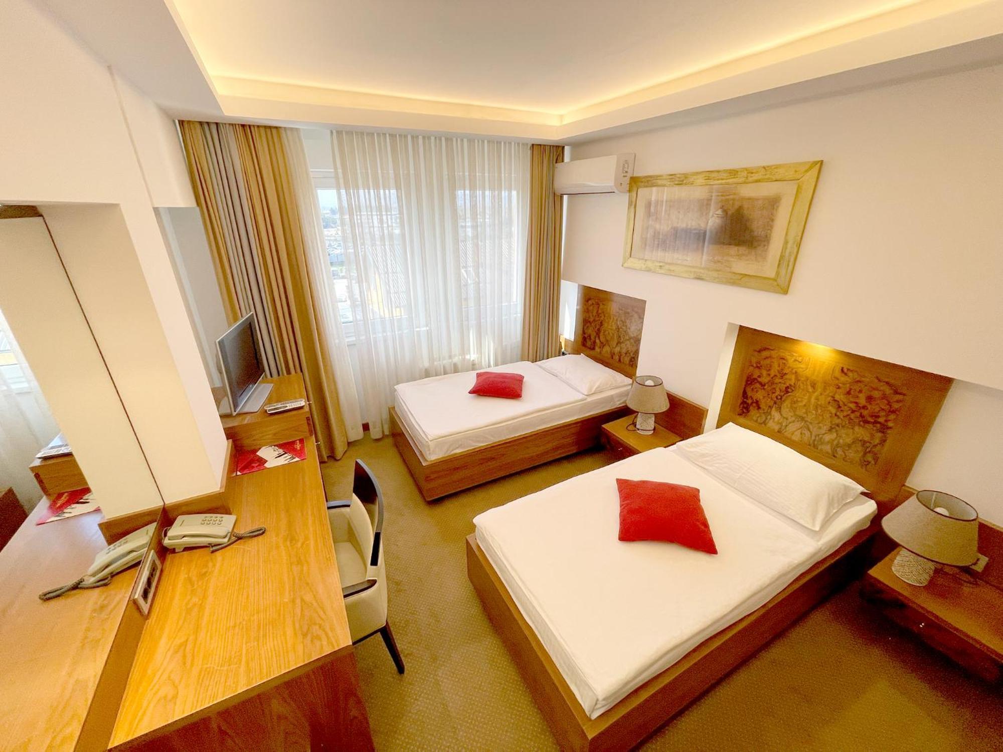 Hotel Exclusive Сараєво Екстер'єр фото
