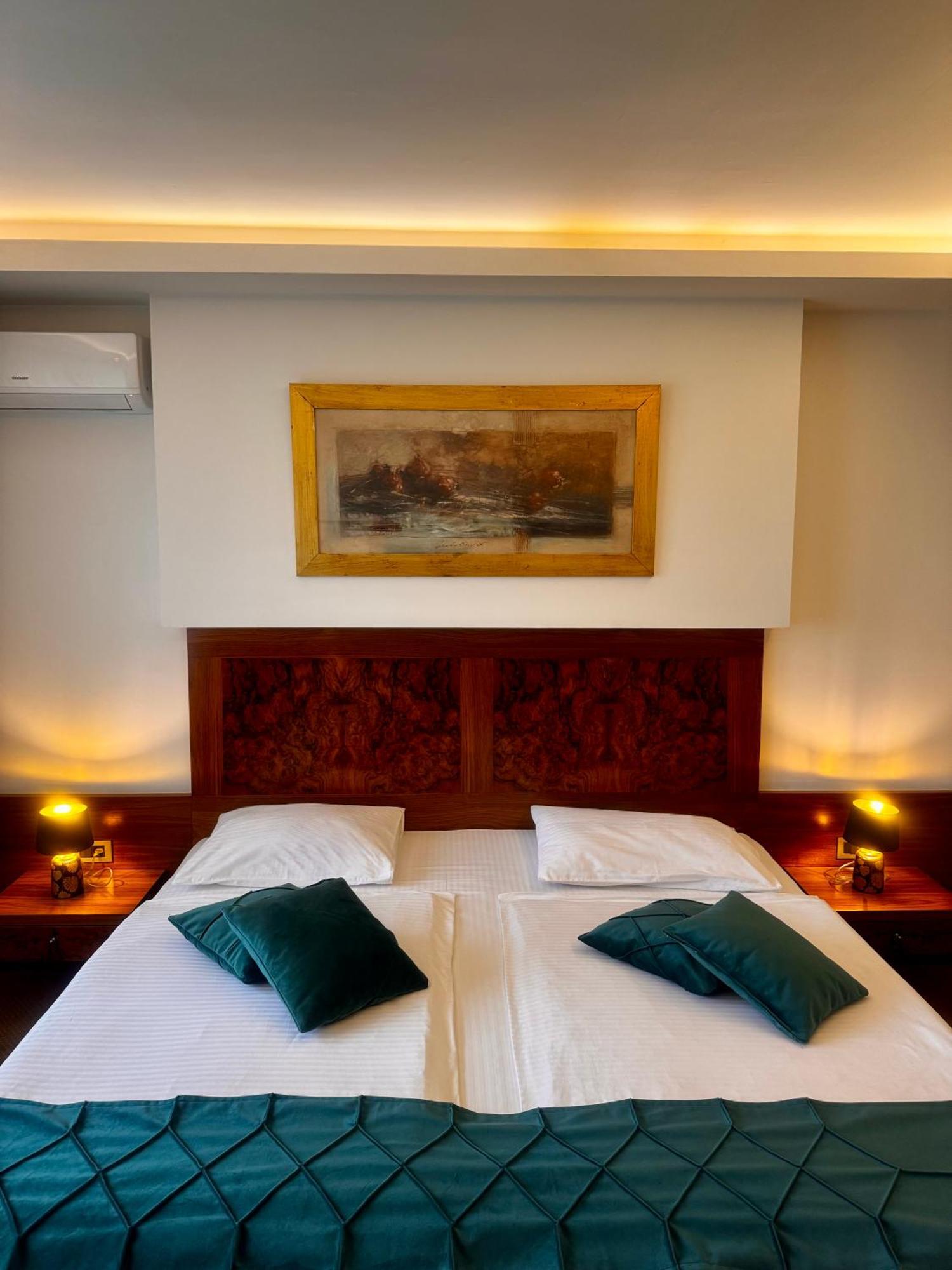 Hotel Exclusive Сараєво Екстер'єр фото